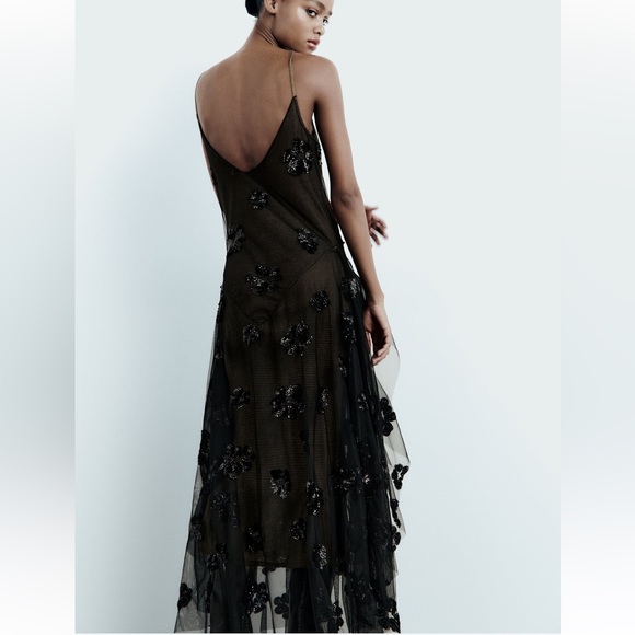 BLOGGERS FAV ZARA FLORAL TULLE KNIT SEQUIN DRESS - Picture 6 of 6